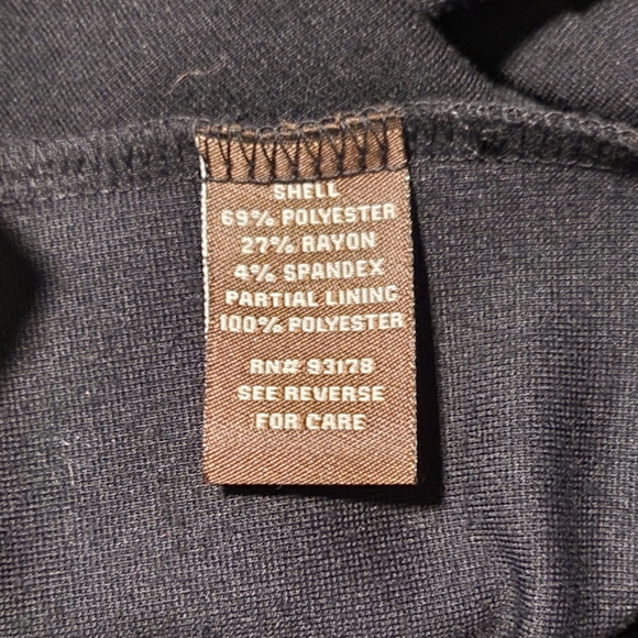 Adrienne Vittadini Dresses - Picture 5 of 6